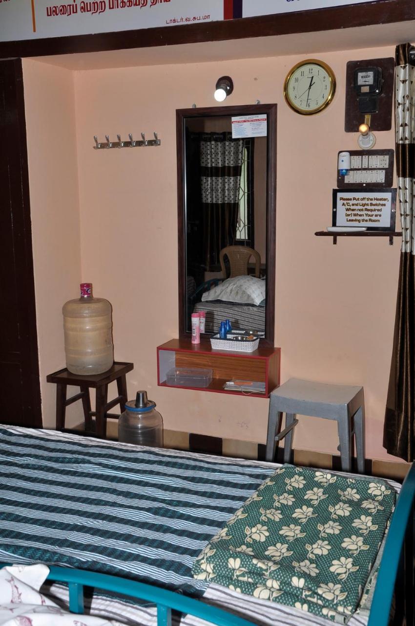 Homestay Senthil Akam 치담바람 외부 사진