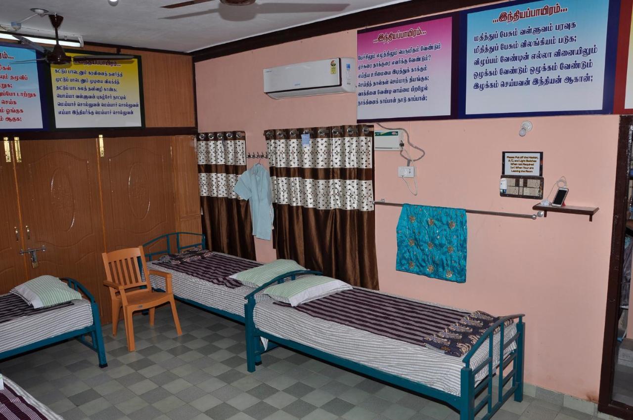 Homestay Senthil Akam 치담바람 외부 사진
