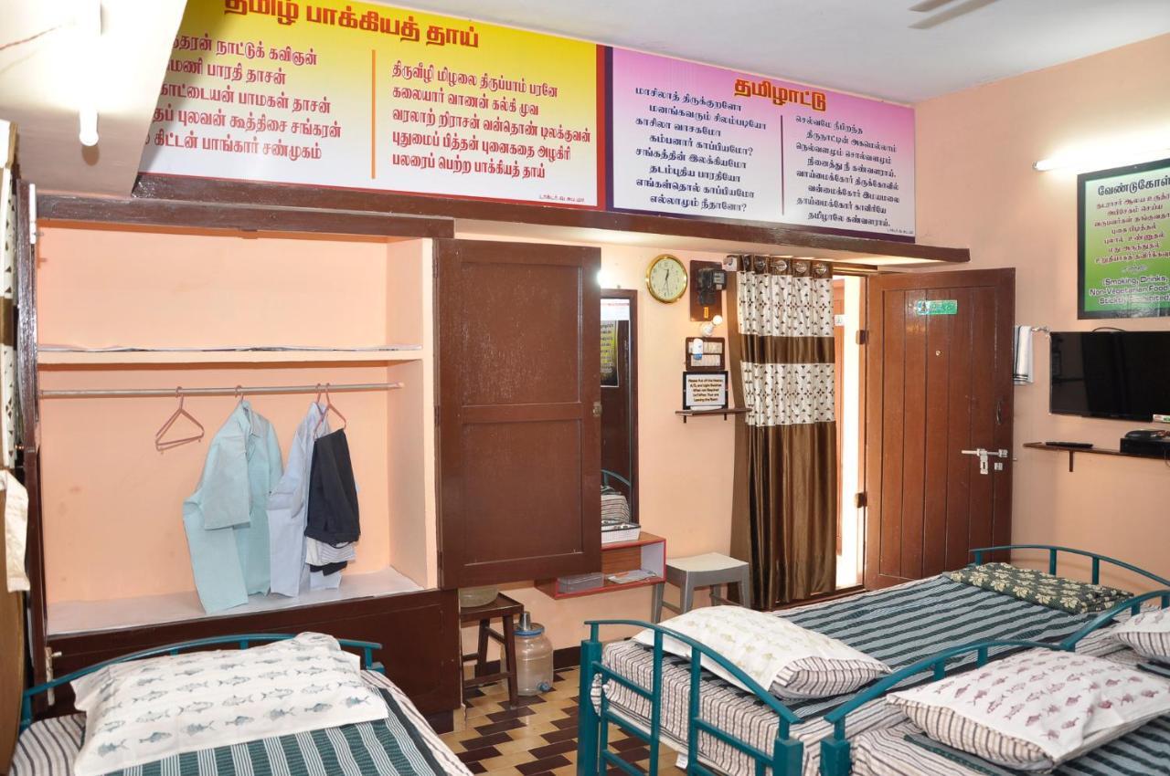 Homestay Senthil Akam 치담바람 외부 사진